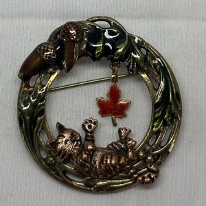 Cat Maple Leaf Wreath Brooch Pin Dangle Enamel Acorn Mixed Metal Bronze Tone
